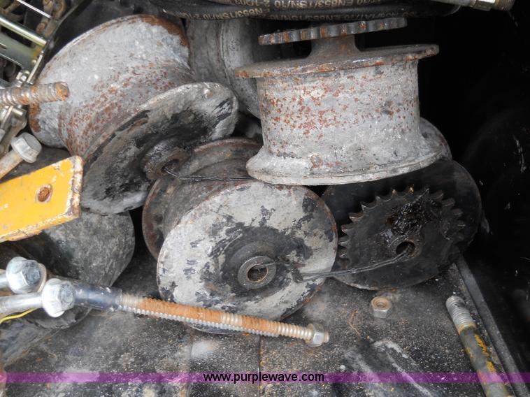 image for item 5391 2002 Gomaco C450 bridge deck finisher