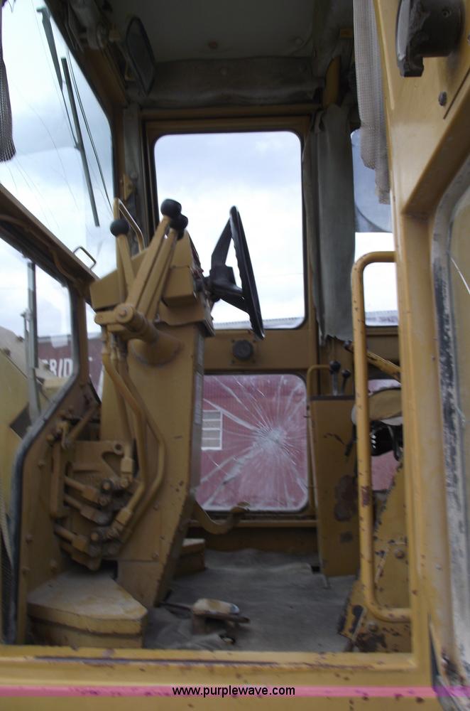 image for item 5428 Fiat-Allis FG85 motor grader