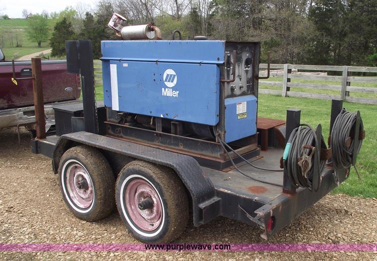image for item 5459 Miller Big 40G towable welder/generator