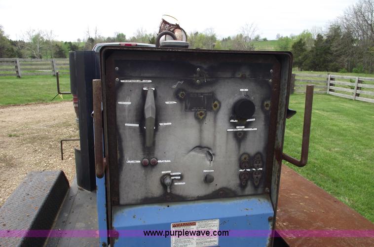 image for item 5459 Miller Big 40G towable welder/generator