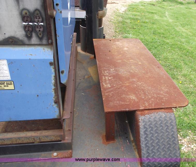 image for item 5459 Miller Big 40G towable welder/generator