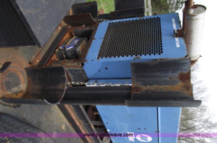 image for item 5459 Miller Big 40G towable welder/generator