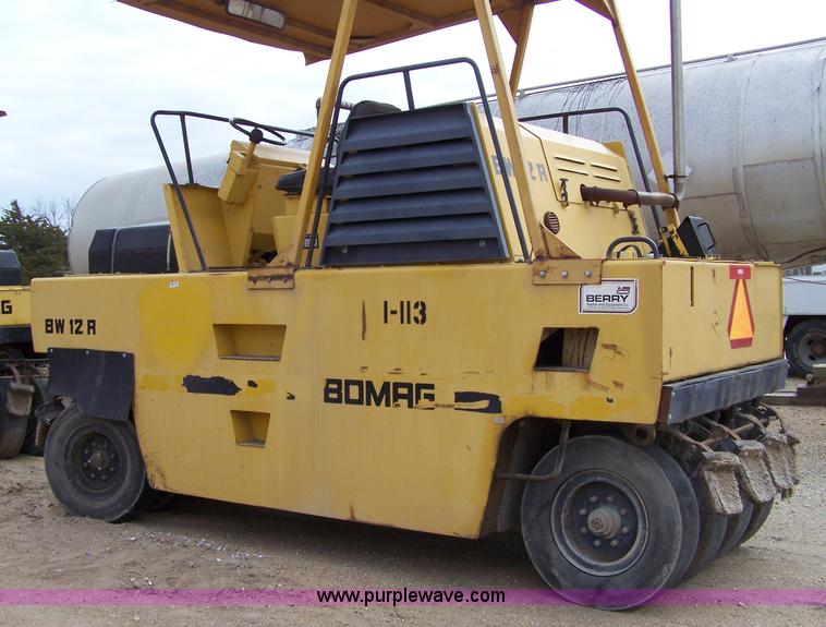 image for item 7364 1989 Bomag BW12-R rubber tire roller