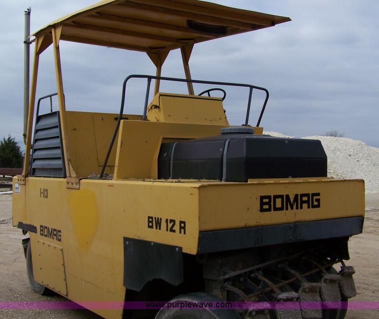 image for item 7364 1989 Bomag BW12-R rubber tire roller