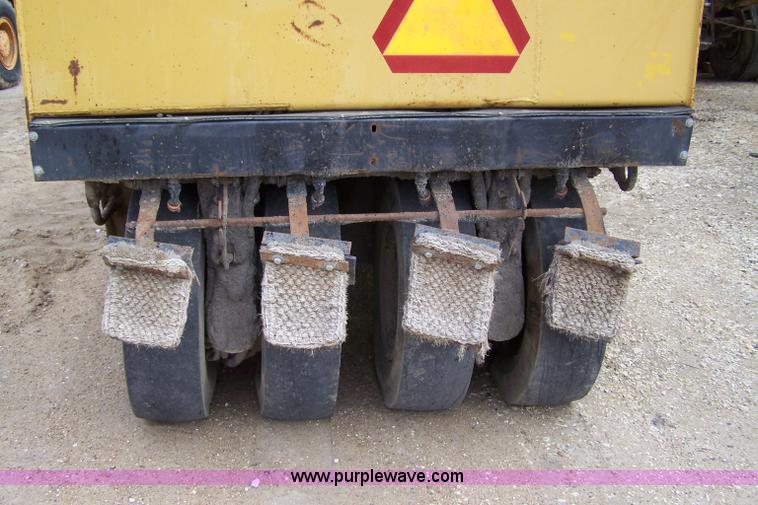 image for item 7364 1989 Bomag BW12-R rubber tire roller