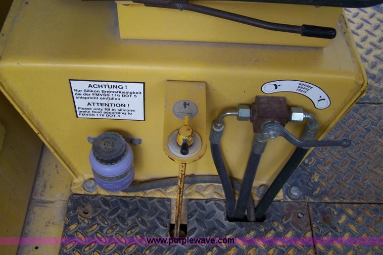 image for item 7364 1989 Bomag BW12-R rubber tire roller