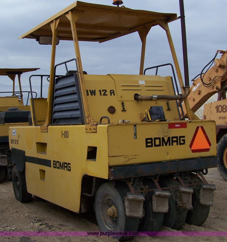 image for item 7365 1988 Bomag BW12R rubber tire roller
