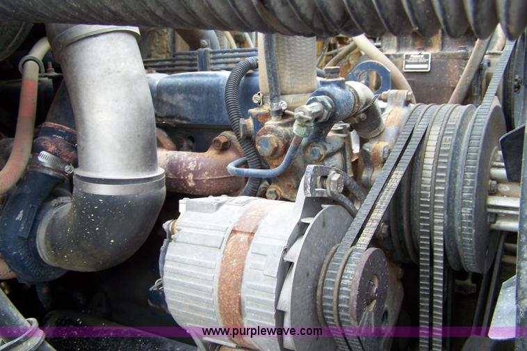 image for item 7366 1986 International 1954 truck cab and chassis