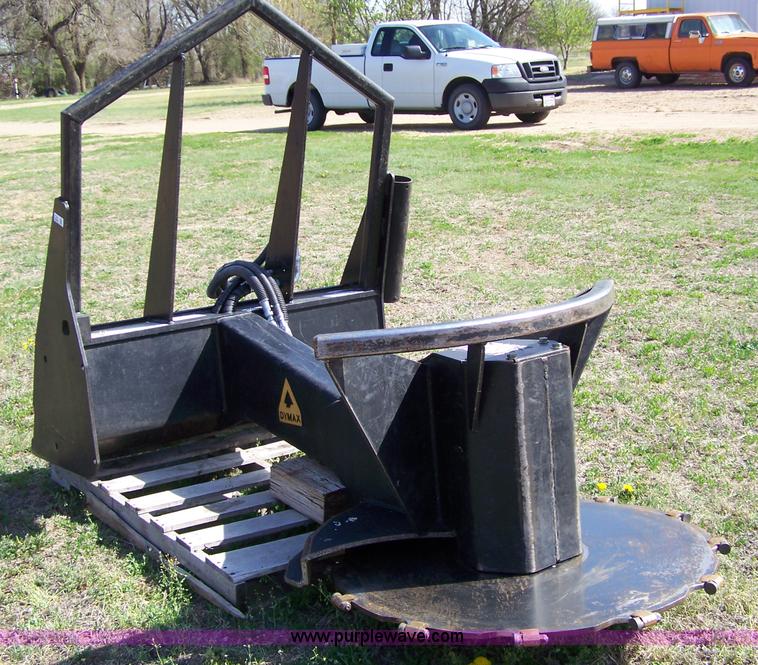 image for item 7374 2010 Dymax 38" fixed boom tree saw