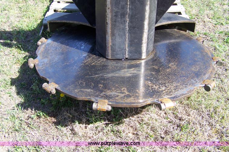 image for item 7374 2010 Dymax 38" fixed boom tree saw