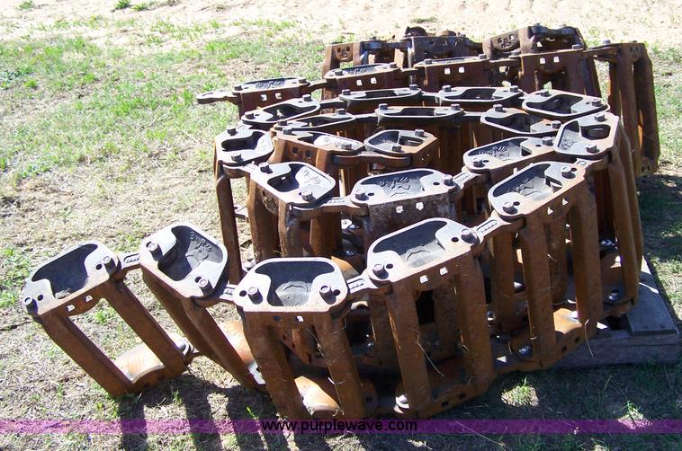 image for item 7375 Bobcat tracks