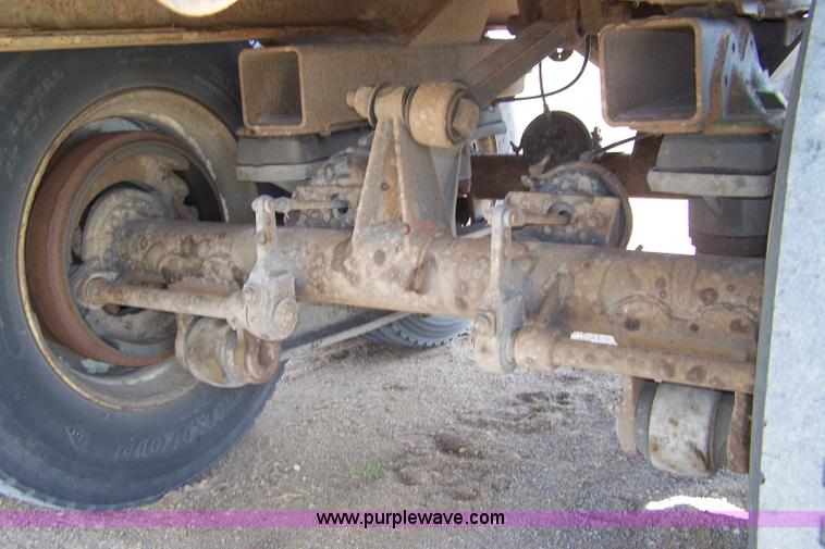 image for item 7376 1956 TIM 20' end dump trailer