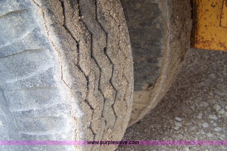 image for item 7385 1973 Wisconsin 20' tilt trailer