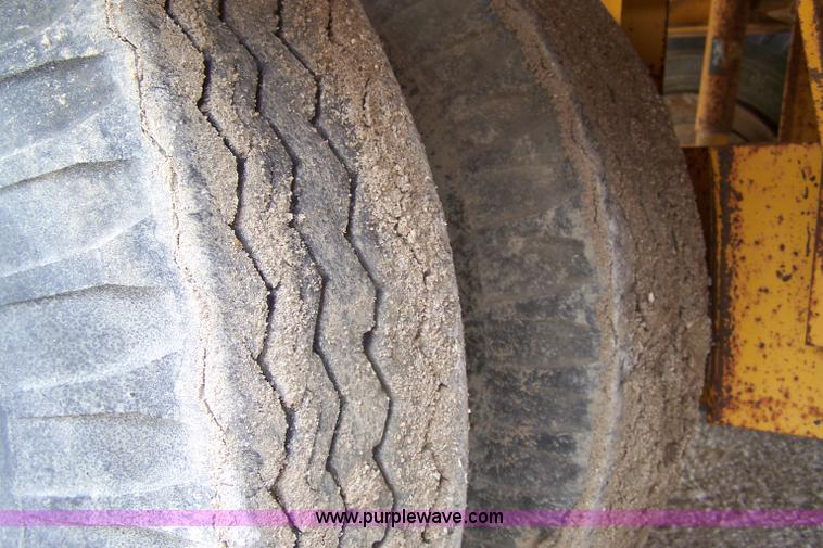 image for item 7385 1973 Wisconsin 20' tilt trailer