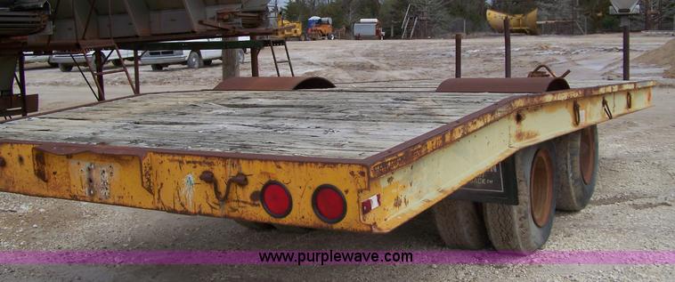 image for item 7385 1973 Wisconsin 20' tilt trailer