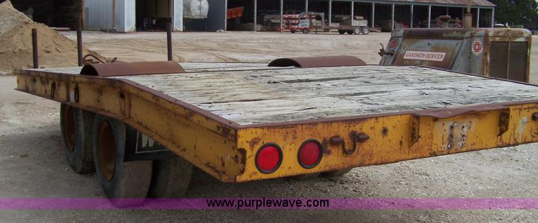 image for item 7385 1973 Wisconsin 20' tilt trailer