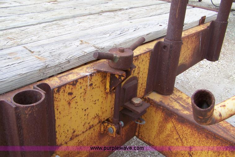 image for item 7385 1973 Wisconsin 20' tilt trailer