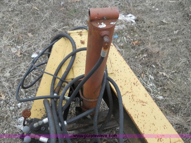 image for item 7843 1993 Homemade milling head transport trailer