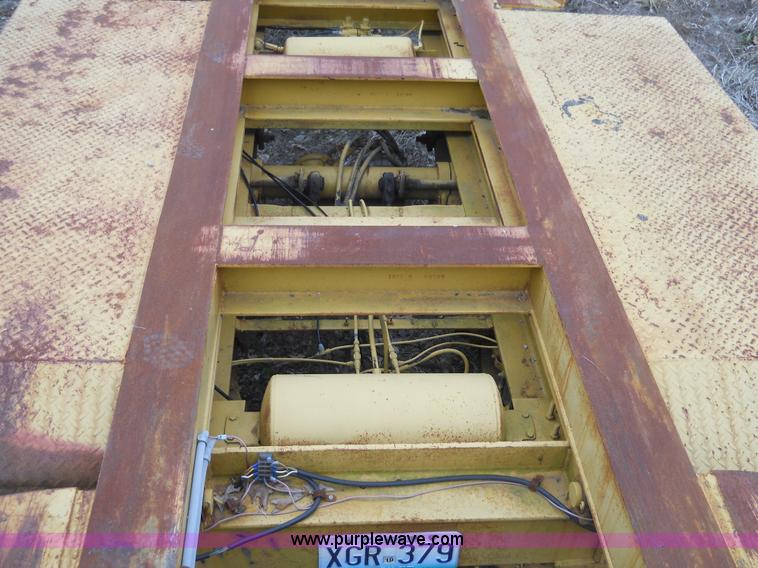 image for item 7843 1993 Homemade milling head transport trailer