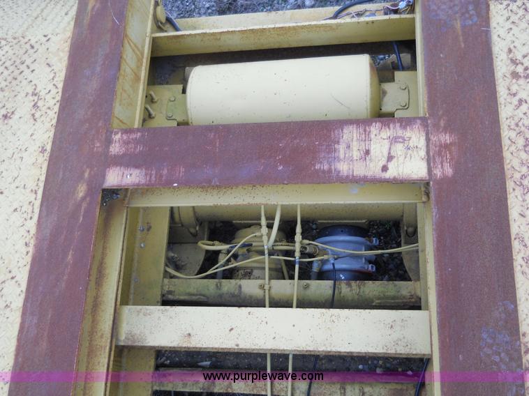 image for item 7843 1993 Homemade milling head transport trailer