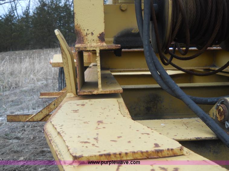 image for item 7843 1993 Homemade milling head transport trailer