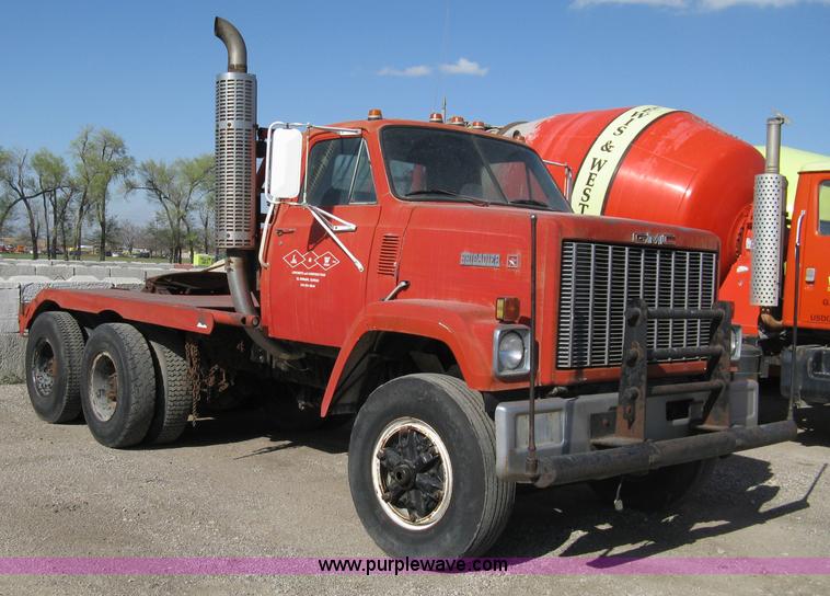 image for item 8111 1979 GMC Brigadier winch truck