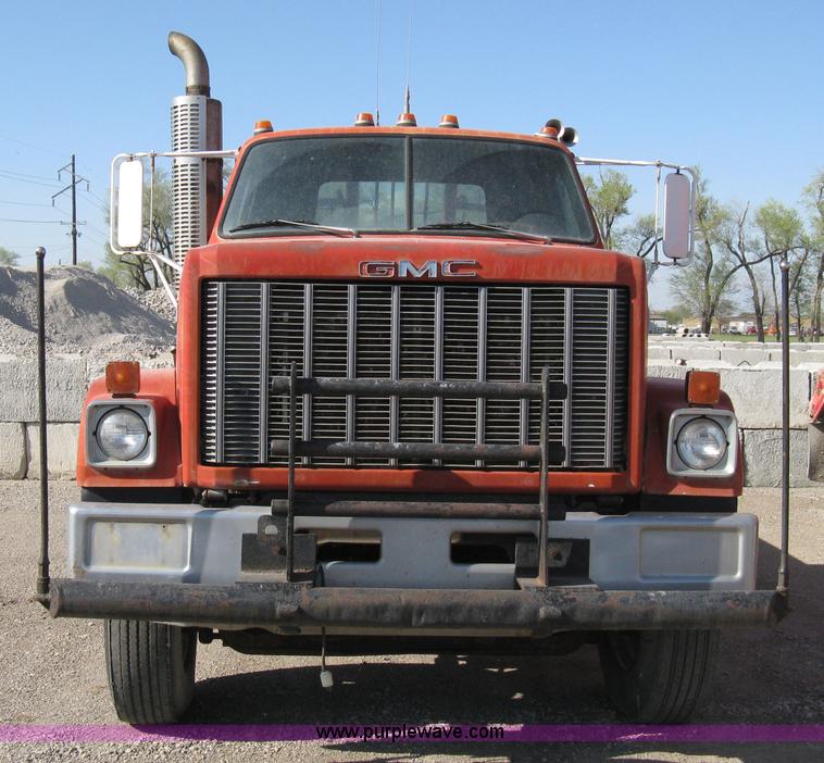image for item 8111 1979 GMC Brigadier winch truck