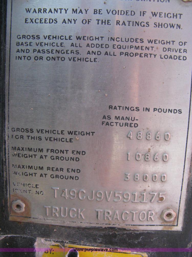 image for item 8111 1979 GMC Brigadier winch truck