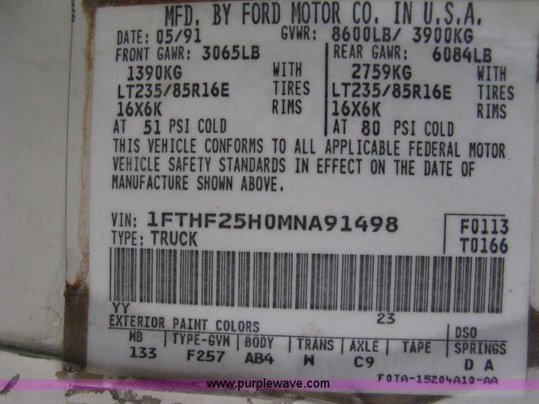 image for item 8112 1991 Ford F250 Custom utility pickup truck