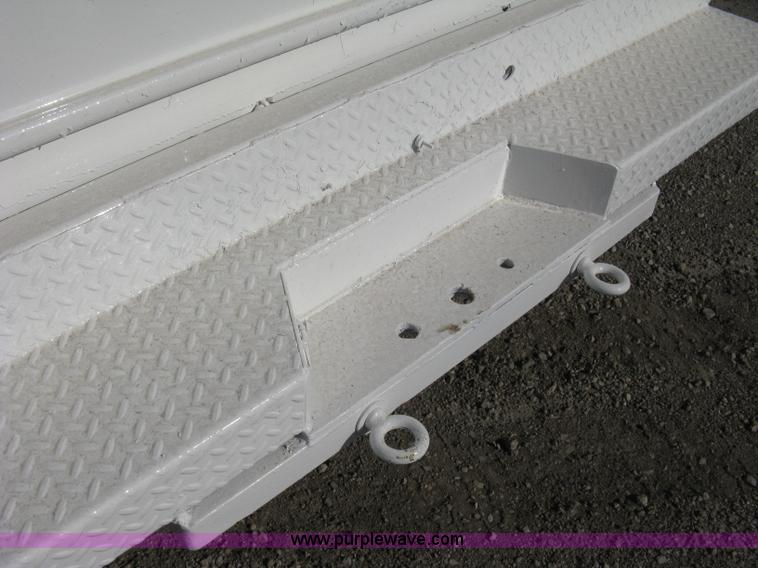 image for item 8112 1991 Ford F250 Custom utility pickup truck