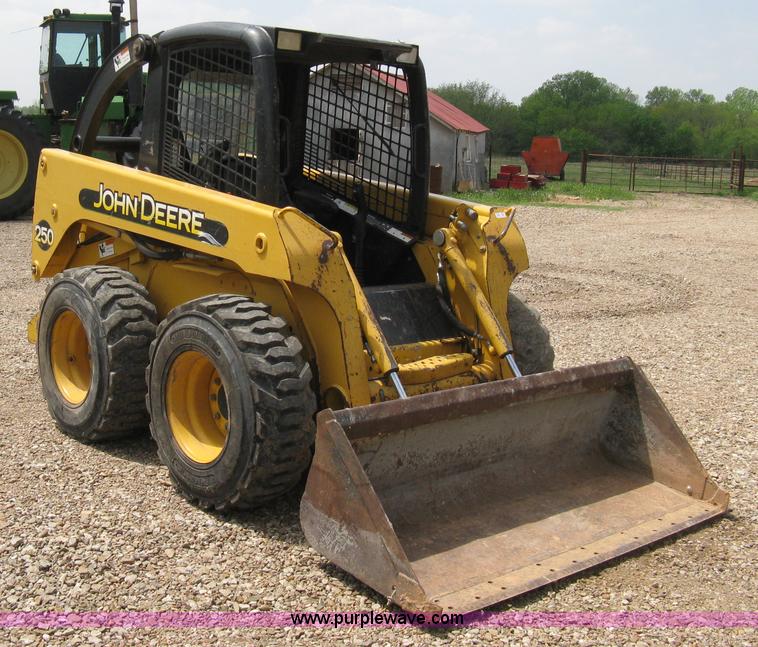 image for item 8136 John Deere 250 skid loader
