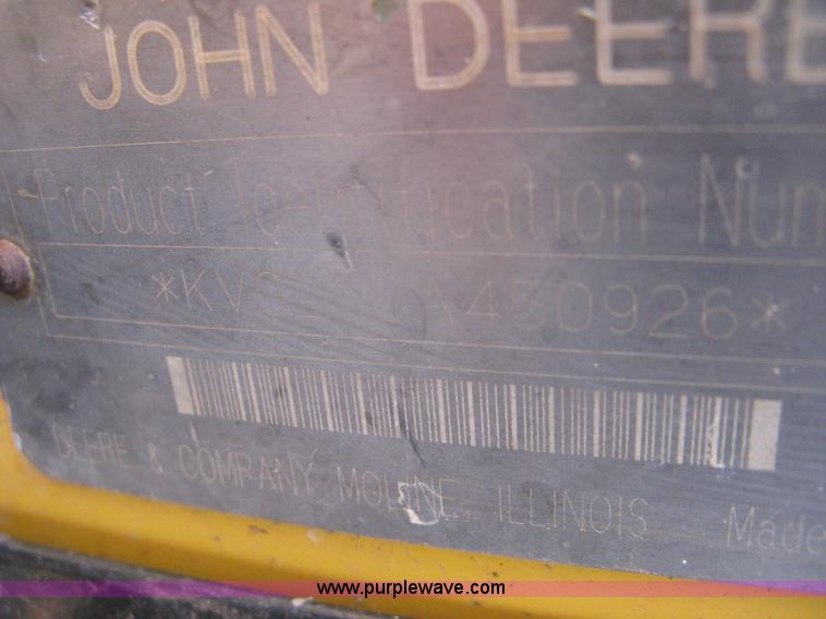 image for item 8136 John Deere 250 skid loader