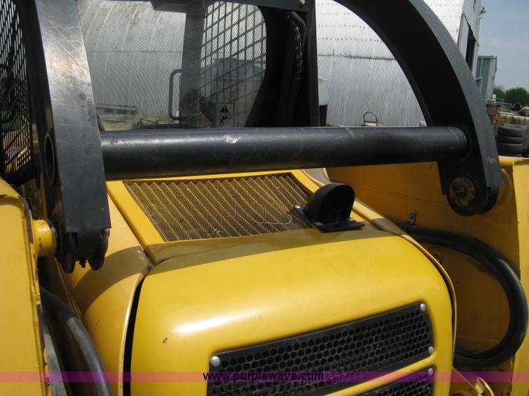 image for item 8136 John Deere 250 skid loader