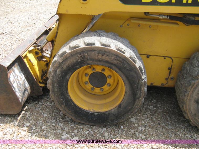 image for item 8136 John Deere 250 skid loader