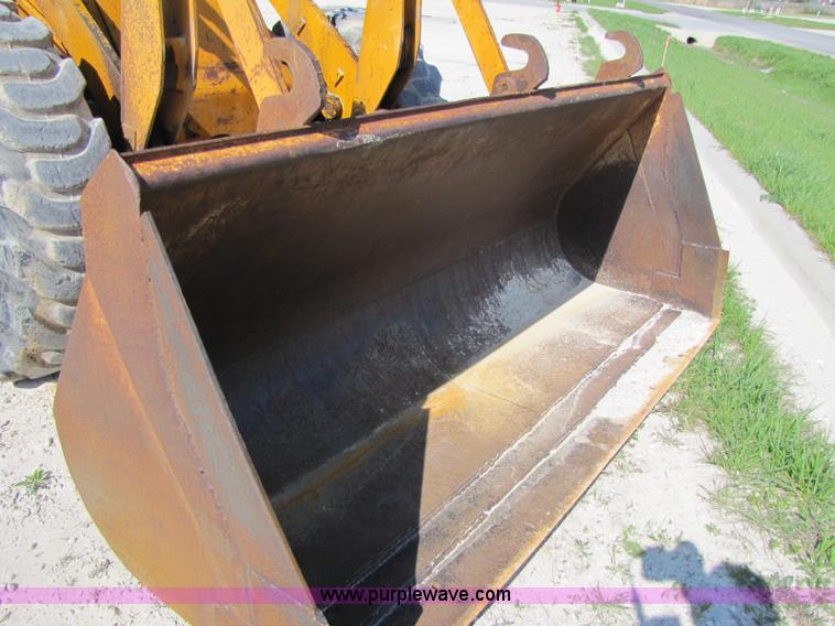 image for item 8470 Case W14 wheel loader