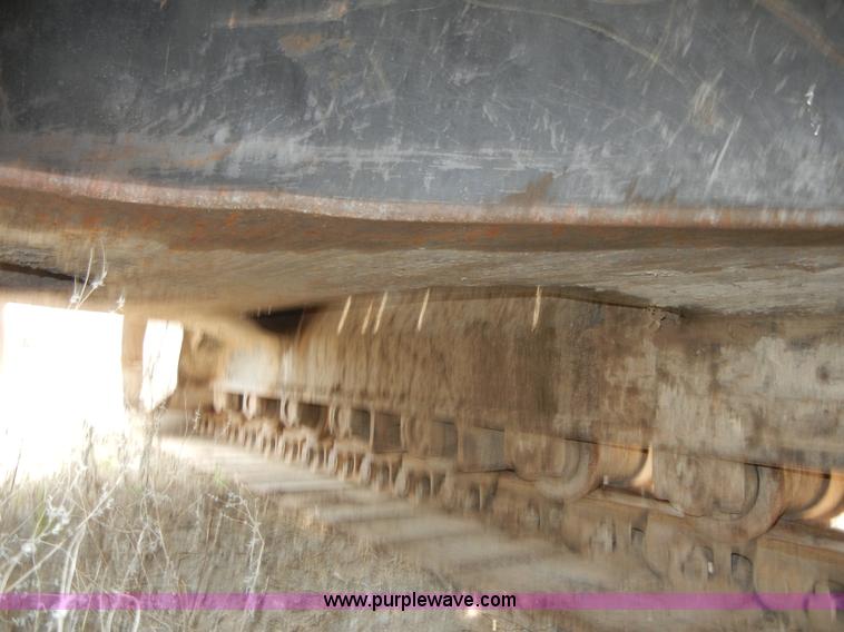 image for item 8640 1994 John Deere 892ELC excavator