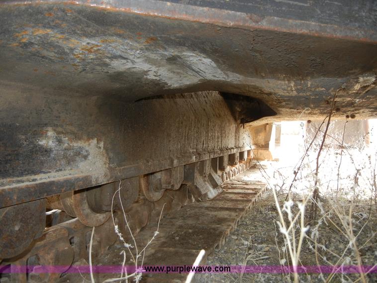 image for item 8640 1994 John Deere 892ELC excavator