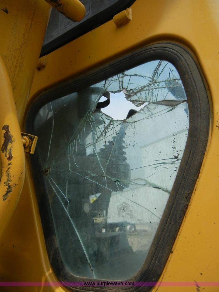 image for item 8640 1994 John Deere 892ELC excavator