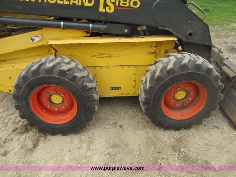 image for item 8671 New Holland LS180 skid steer
