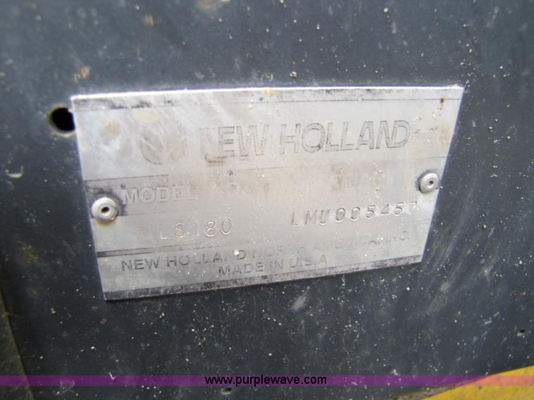 image for item 8671 New Holland LS180 skid steer