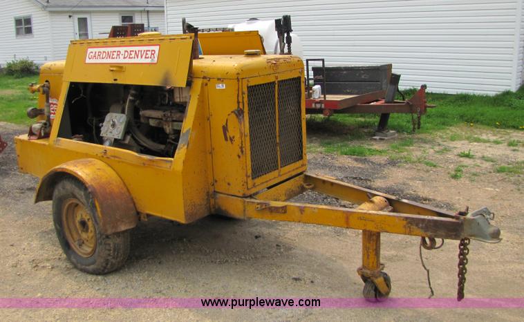 image for item 8675 Gardner Denver 125 Rota-screw air compressor