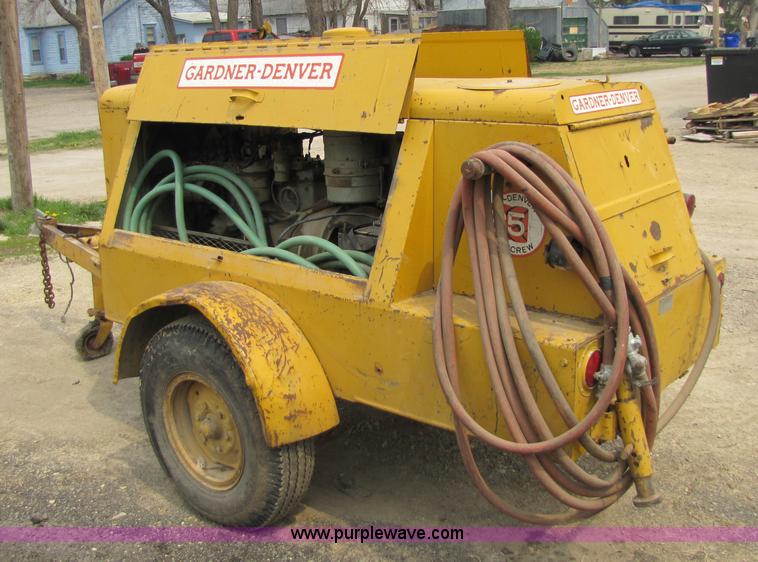 image for item 8675 Gardner Denver 125 Rota-screw air compressor