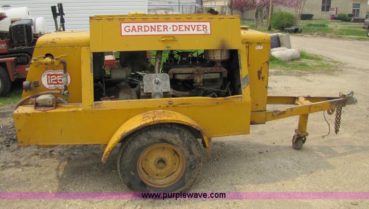 image for item 8675 Gardner Denver 125 Rota-screw air compressor