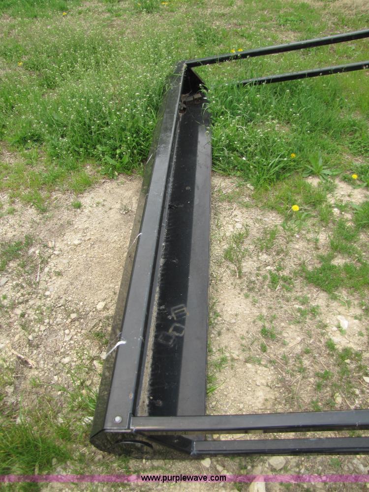 image for item 8676 Pickup truck ladder/utility rack