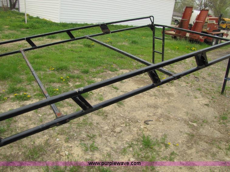 image for item 8676 Pickup truck ladder/utility rack