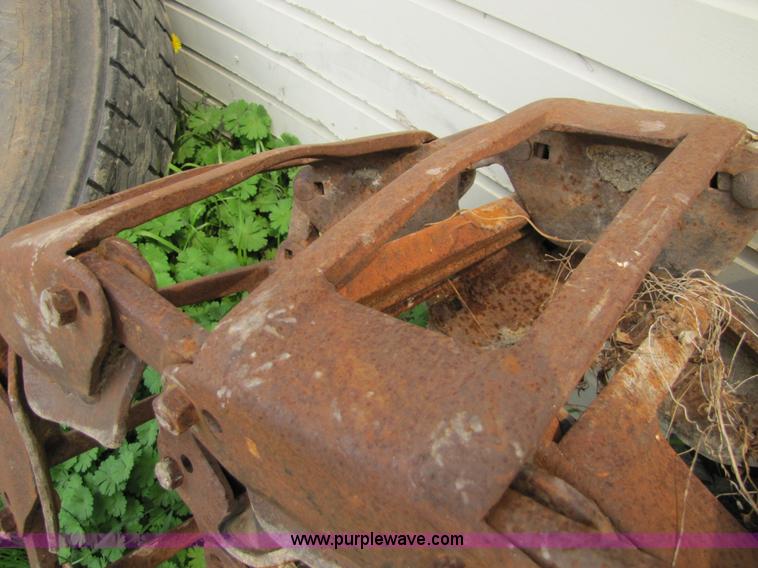 image for item 8679 14" skid steer tracks