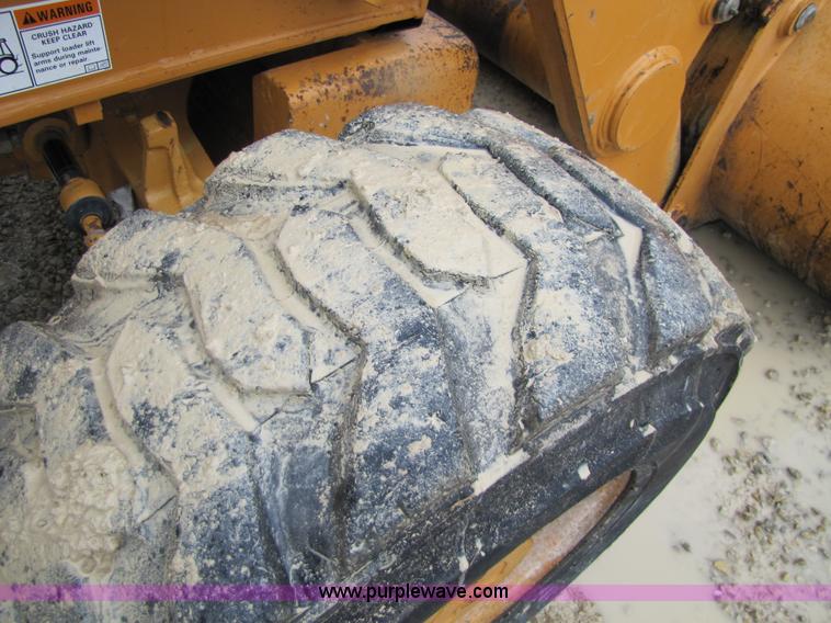 image for item 8720 2005 Case 580M Series II backhoe