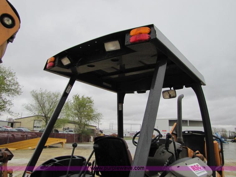 image for item 8720 2005 Case 580M Series II backhoe
