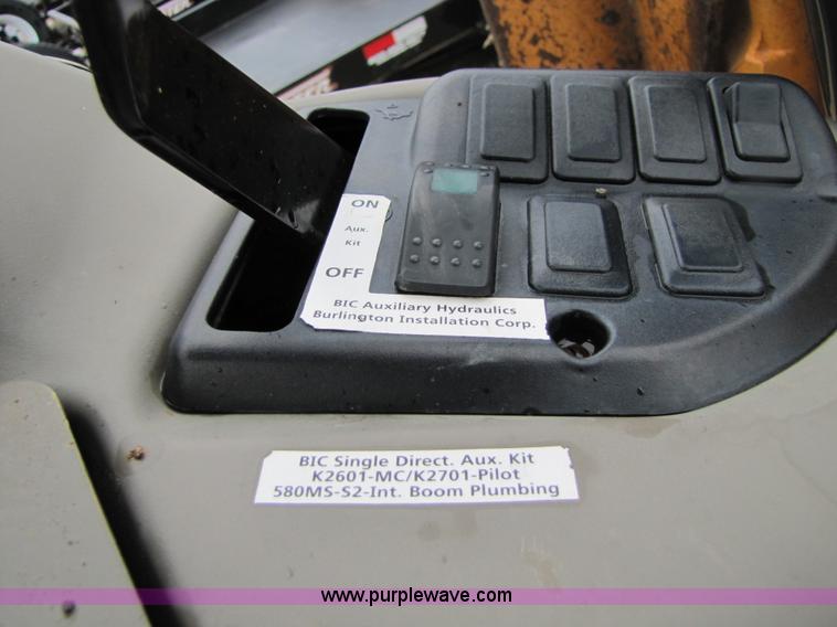 image for item 8720 2005 Case 580M Series II backhoe