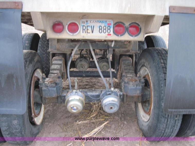 image for item 1950 1979 CMC 30' aluminum end dump trailer